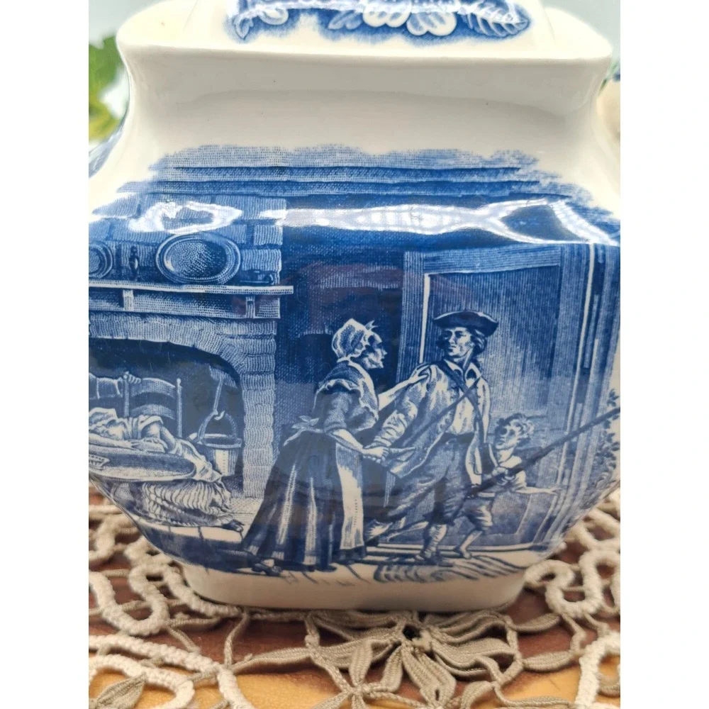 Liberty Blue Minute Men Teapot Historic Colonial Scenes Made in England Ceramic
